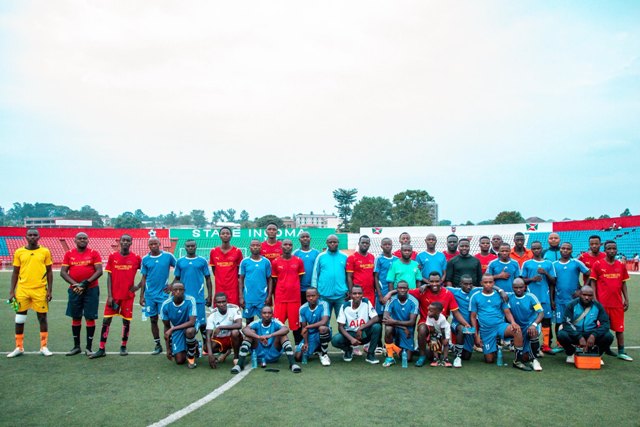 au-dela-du-score-media-fc-gitega-et-gloria-fc-celebrent-la-cohesion-sociale