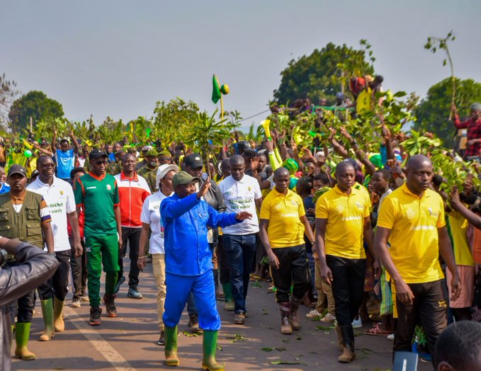 burundi-cloture-du-periple-de-la-caravane-inkebuzo-par-le-president-de-la-republique