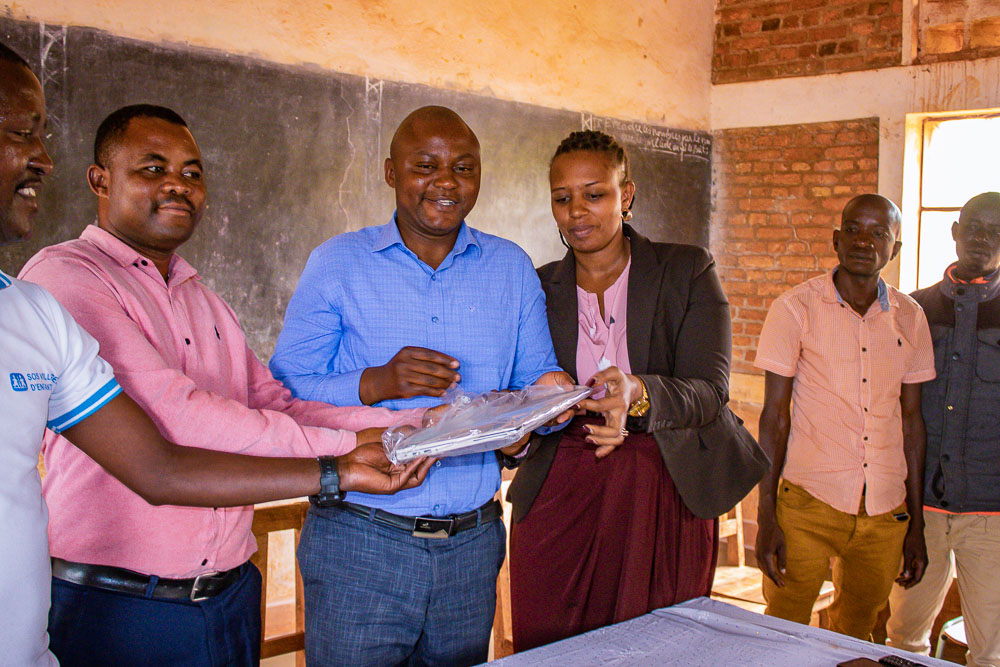 gitega-un-programme-quadriennal-pour-booster-l-education-dans-11-ecoles